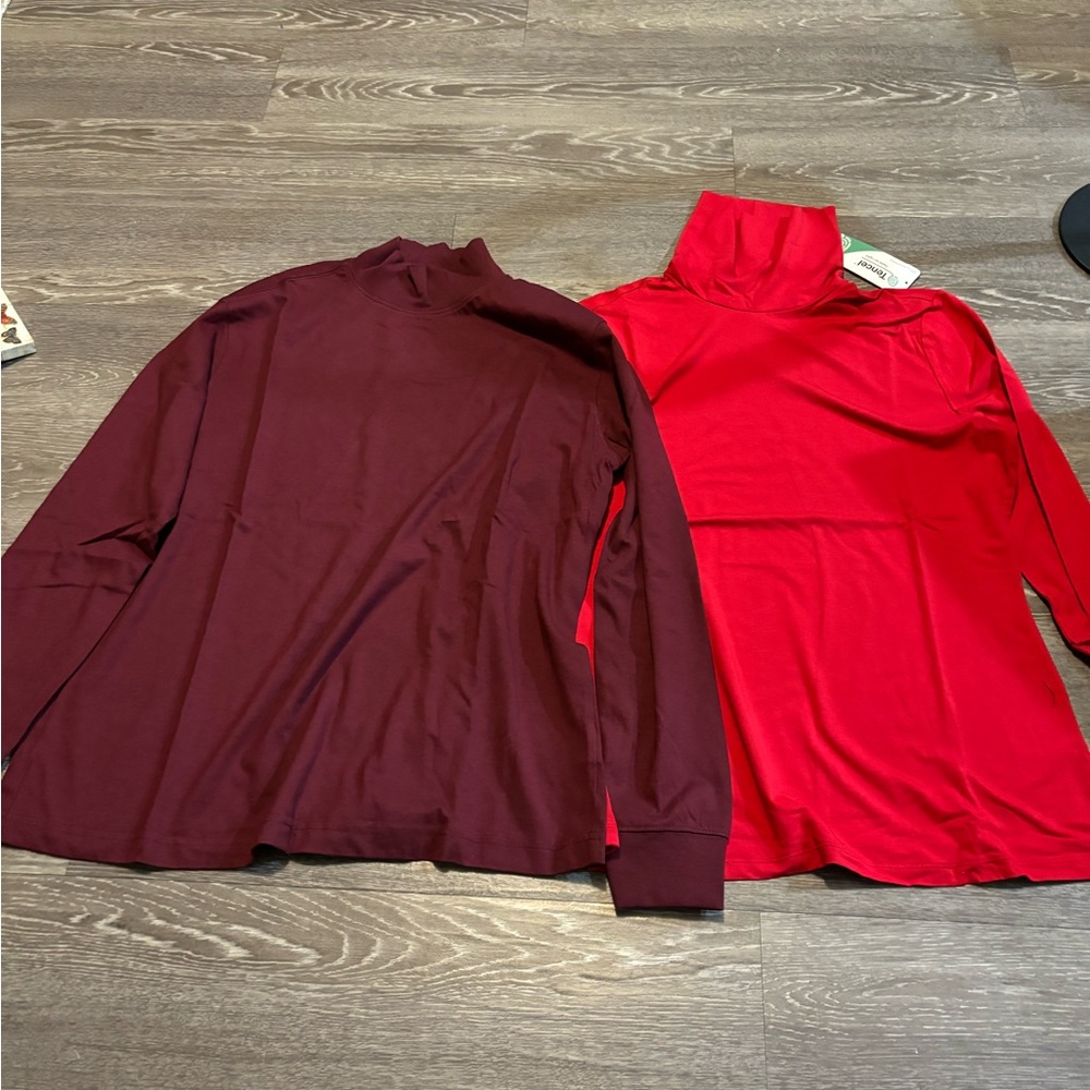 Pack of 2 lands end women’s red and burgundy turtleneck long sleeve shirts NWT